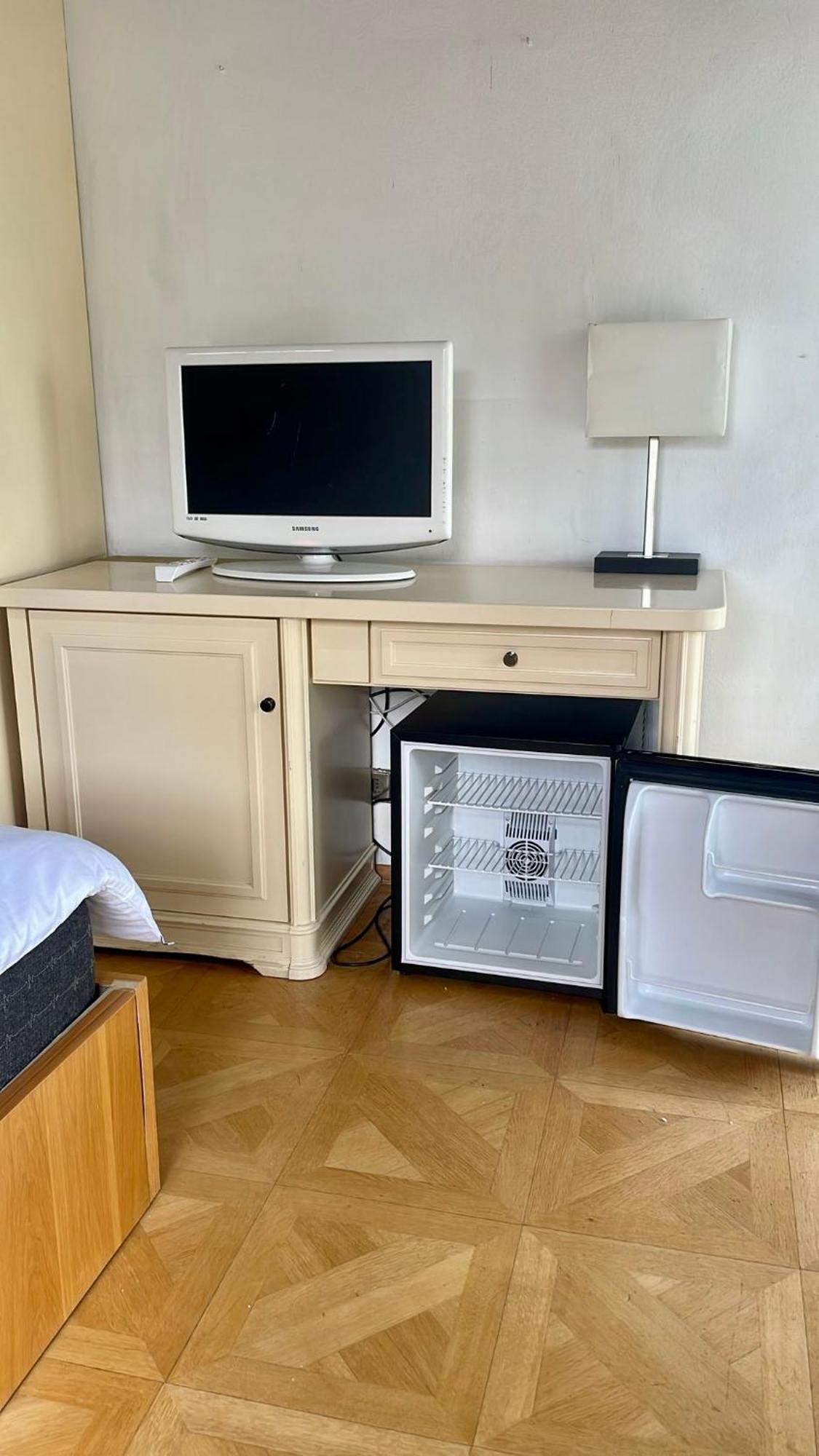 See-Hotel Seeschau - Direkt Am Bodenseeufer Reichenau Zewnętrze zdjęcie